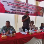 Bagikan Masker, Robi Barus: Pastikan Anak Belajar Daring dari Rumah